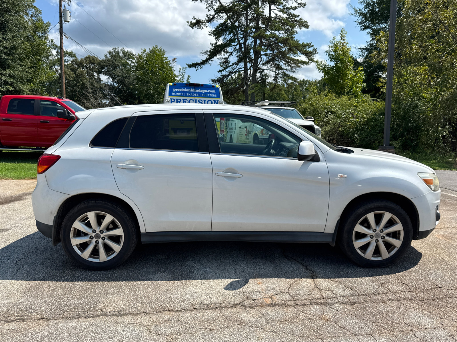 Used 2014 Mitsubishi Outlander Sport SE AWD/4WD image 4