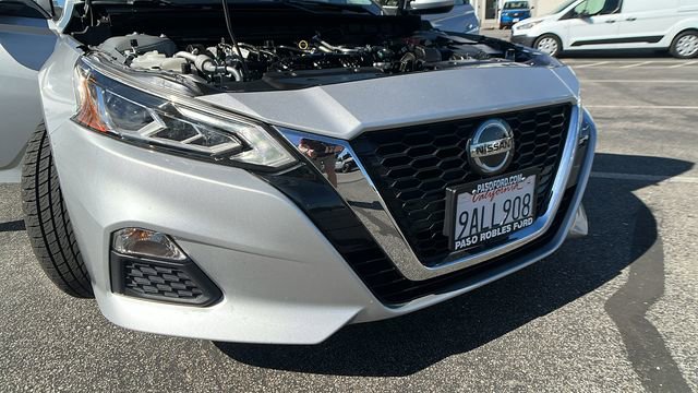 Used 2022 Nissan Altima 2.5 SV image 11
