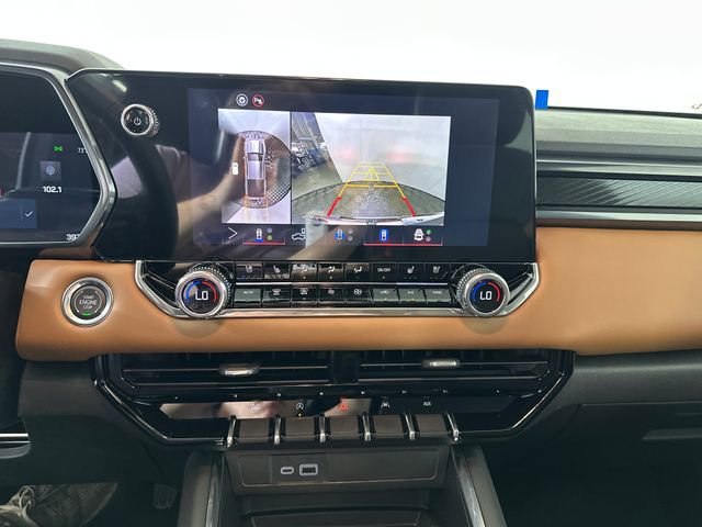 Used 2026 GMC Canyon AT4 w/ Technology Plus Package AWD/4WD image 22