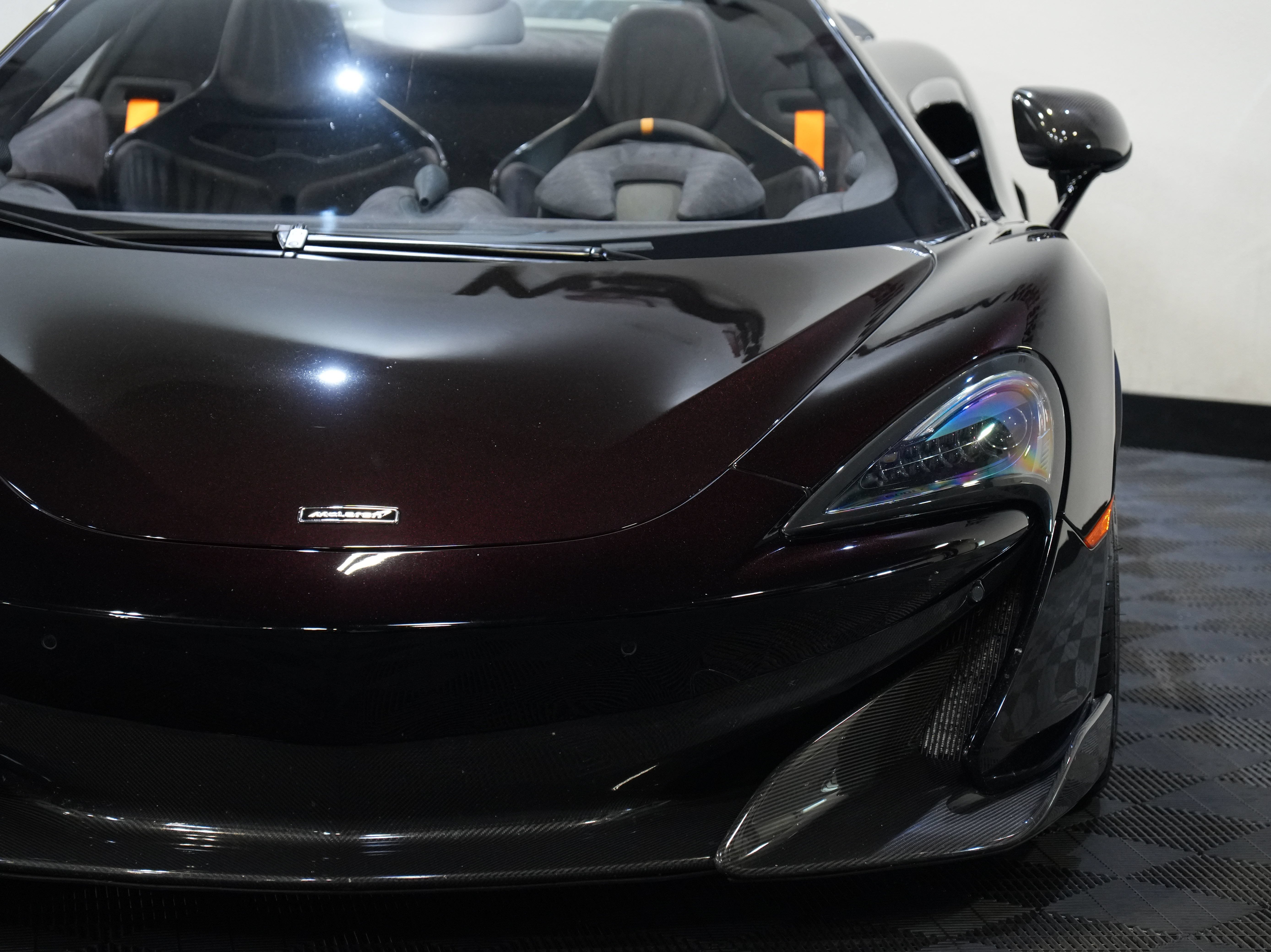 Used 2020 McLaren 600LT Spider RWD image 10