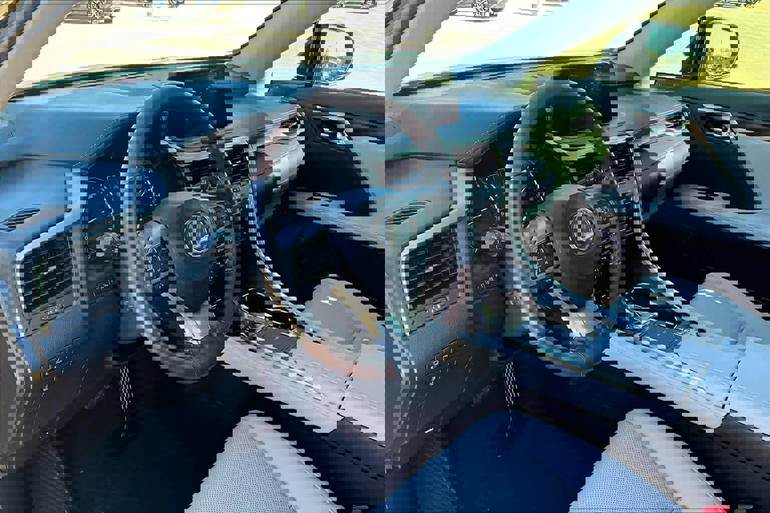 Used 2022 Lexus RX 350 FWD w/ Premium Package image 18