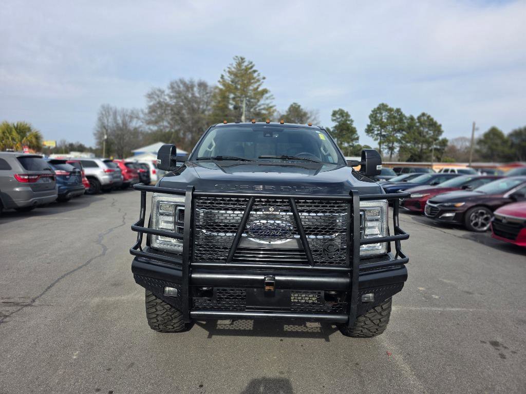 Used 2018 Ford F250 Limited image 1