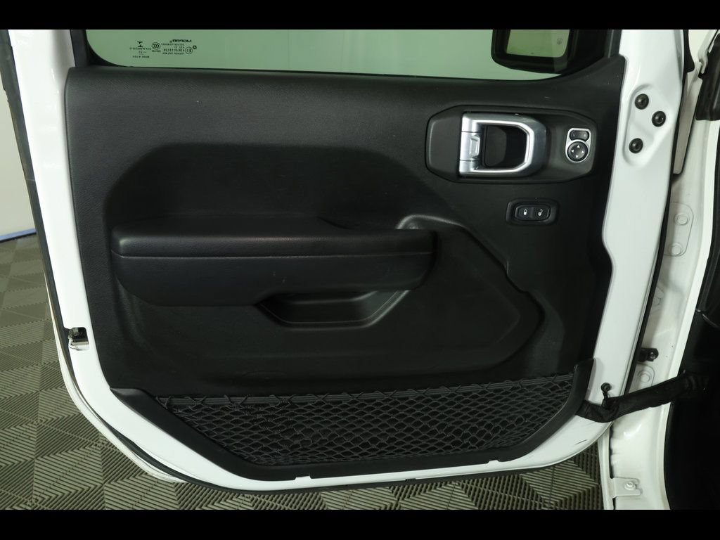 Used 2021 Jeep Wrangler Unlimited Sport AWD/4WD image 16