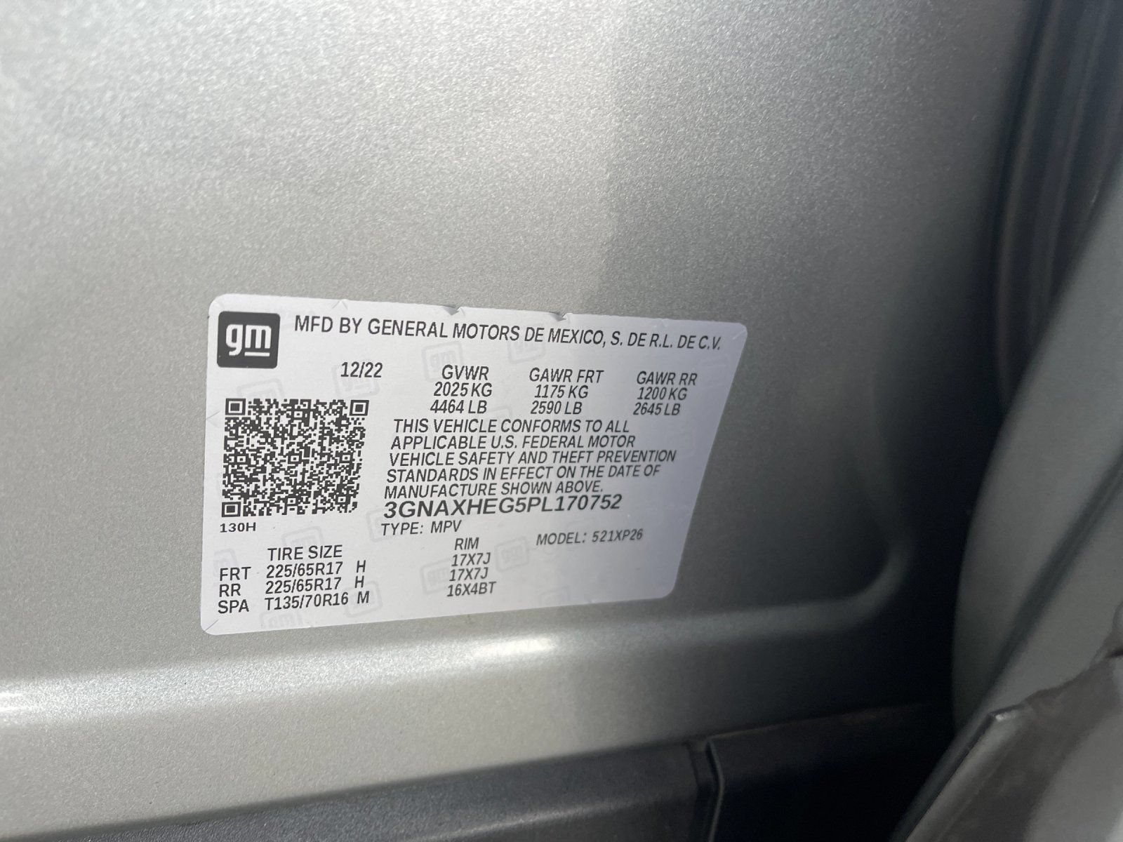 Used 2023 Chevrolet Equinox LS w/ Driver Confidence II Package FWD image 32
