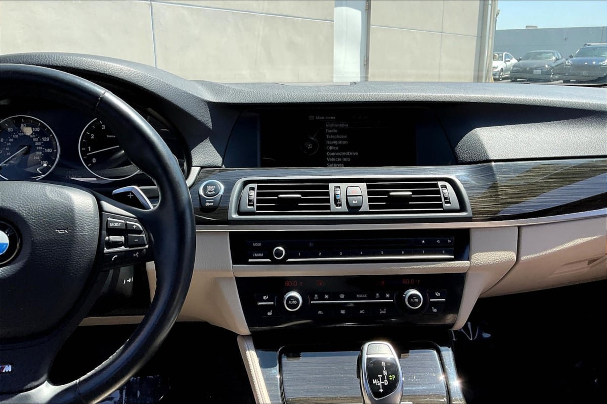 Used 2013 BMW 535i Sedan RWD image 6