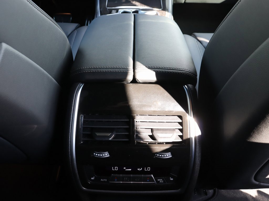 Used 2026 BMW X5 M60i image 30