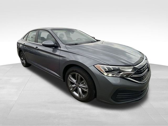 Used 2024 Volkswagen Jetta SE FWD image 12