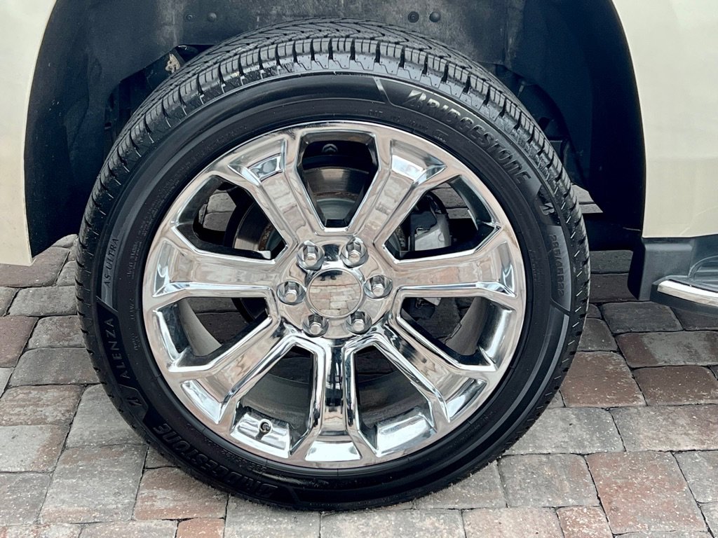 Used 2015 Chevrolet Tahoe LTZ image 31