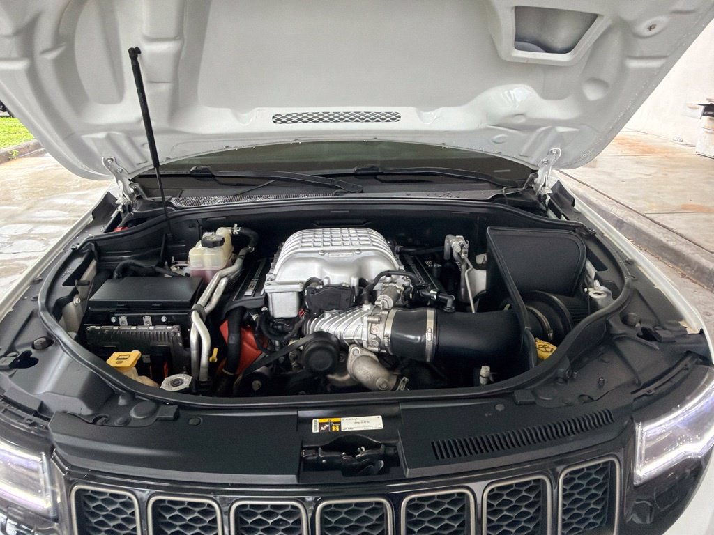 Used 2018 Jeep Grand Cherokee Trackhawk w/ Trailer Tow Group IV AWD/4WD image 13