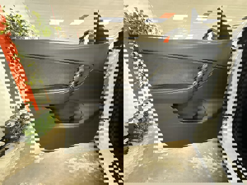 Used 2021 Tesla Model Y Long Range image 7