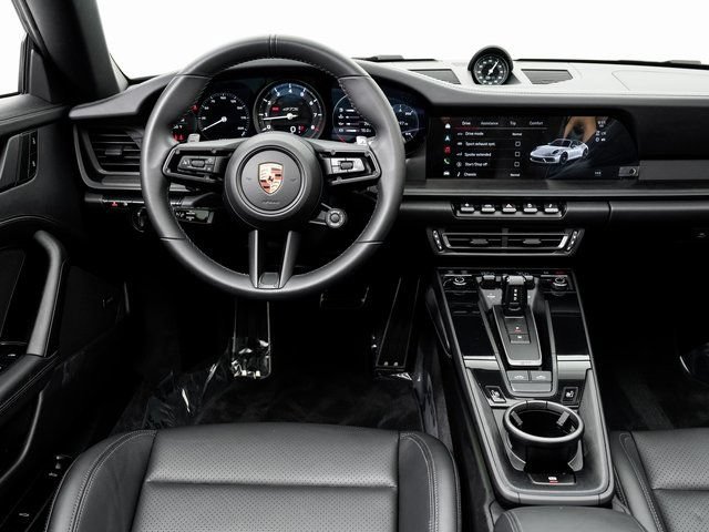 Certified 2024 Porsche 911 Targa 4 GTS AWD/4WD image 16