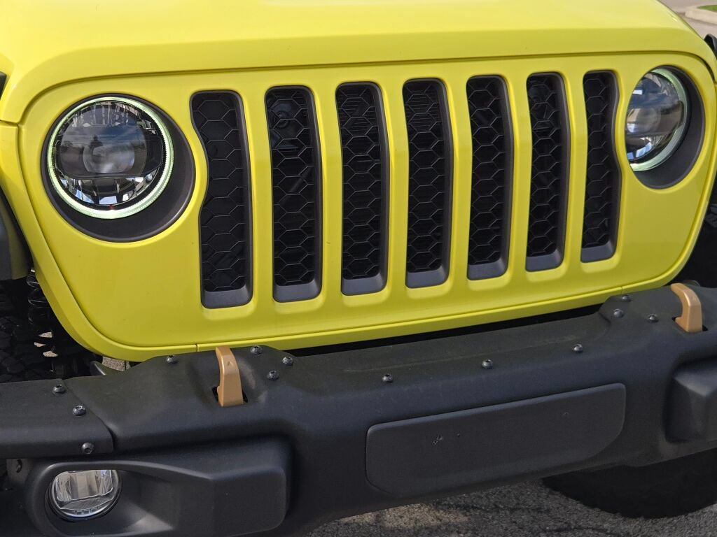 Used 2023 Jeep Wrangler Unlimited Rubicon 392 w/ Trailer Tow Package AWD/4WD image 5