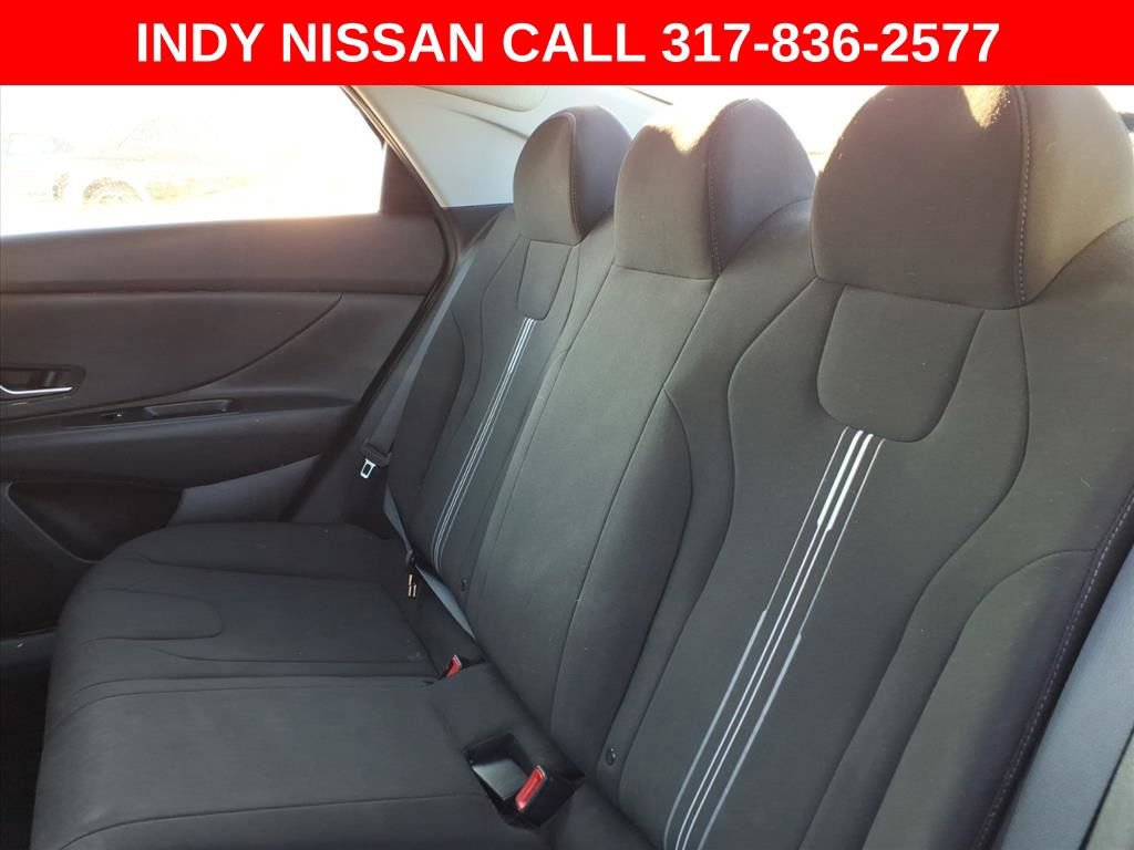 Used 2021 Hyundai Elantra SEL image 20