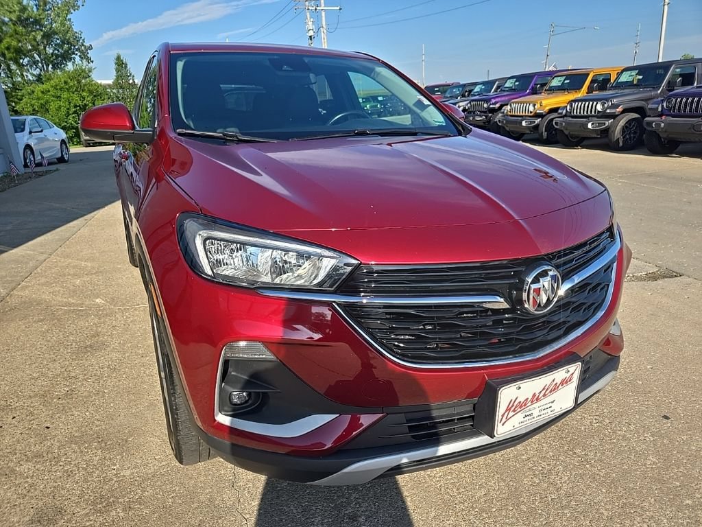 Used 2023 Buick Encore GX Preferred w/ Cold Weather Comfort Package AWD/4WD image 15