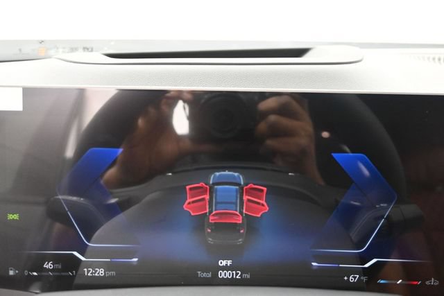 New 2026 BMW ALPINA XB7 AWD/4WD image 12