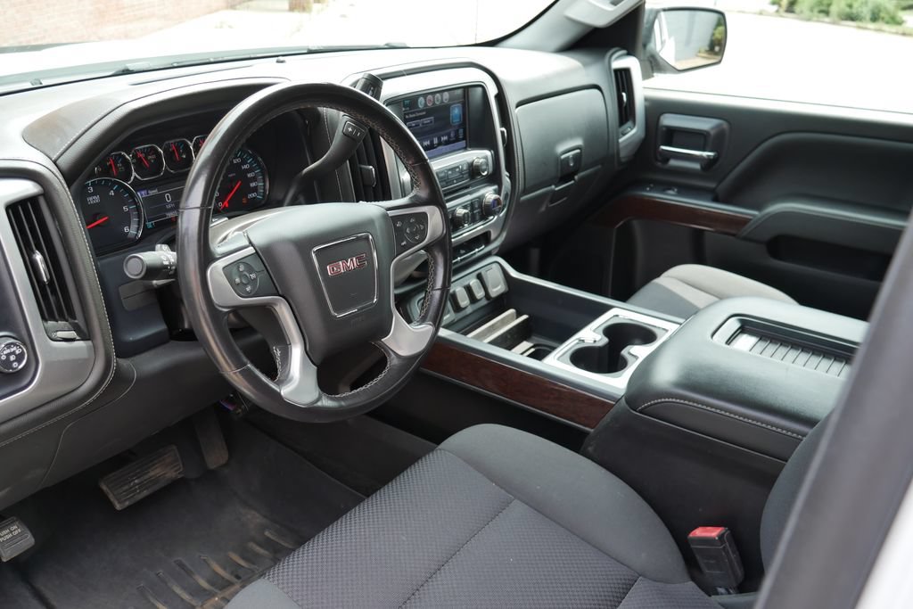 Used 2018 GMC Sierra 1500 SLE w/ Elevation Edition AWD/4WD image 11