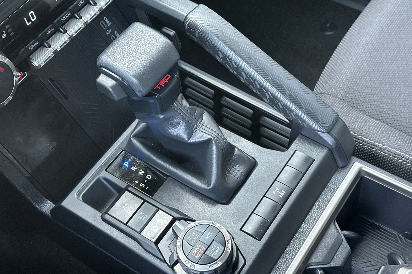 Used 2025 Toyota 4Runner TRD Off-Road image 21