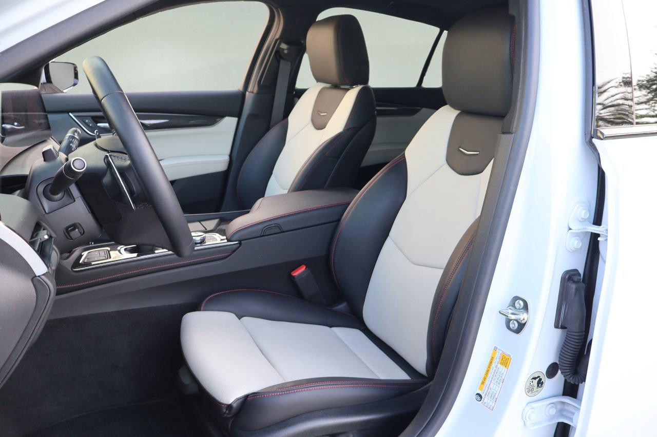 New 2026 Cadillac CT5 Sport RWD image 9