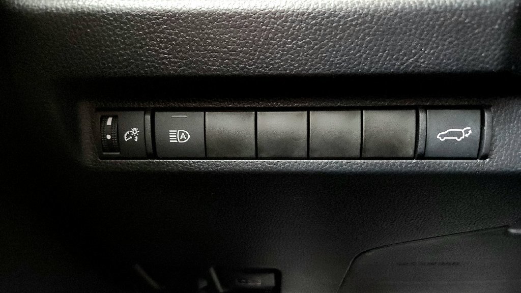 Certified 2024 Toyota RAV4 XLE w/ Convenience Package AWD/4WD image 30