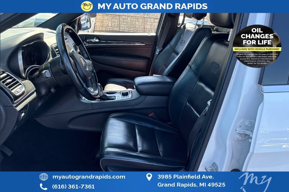Used 2020 Jeep Grand Cherokee Overland AWD/4WD image 8