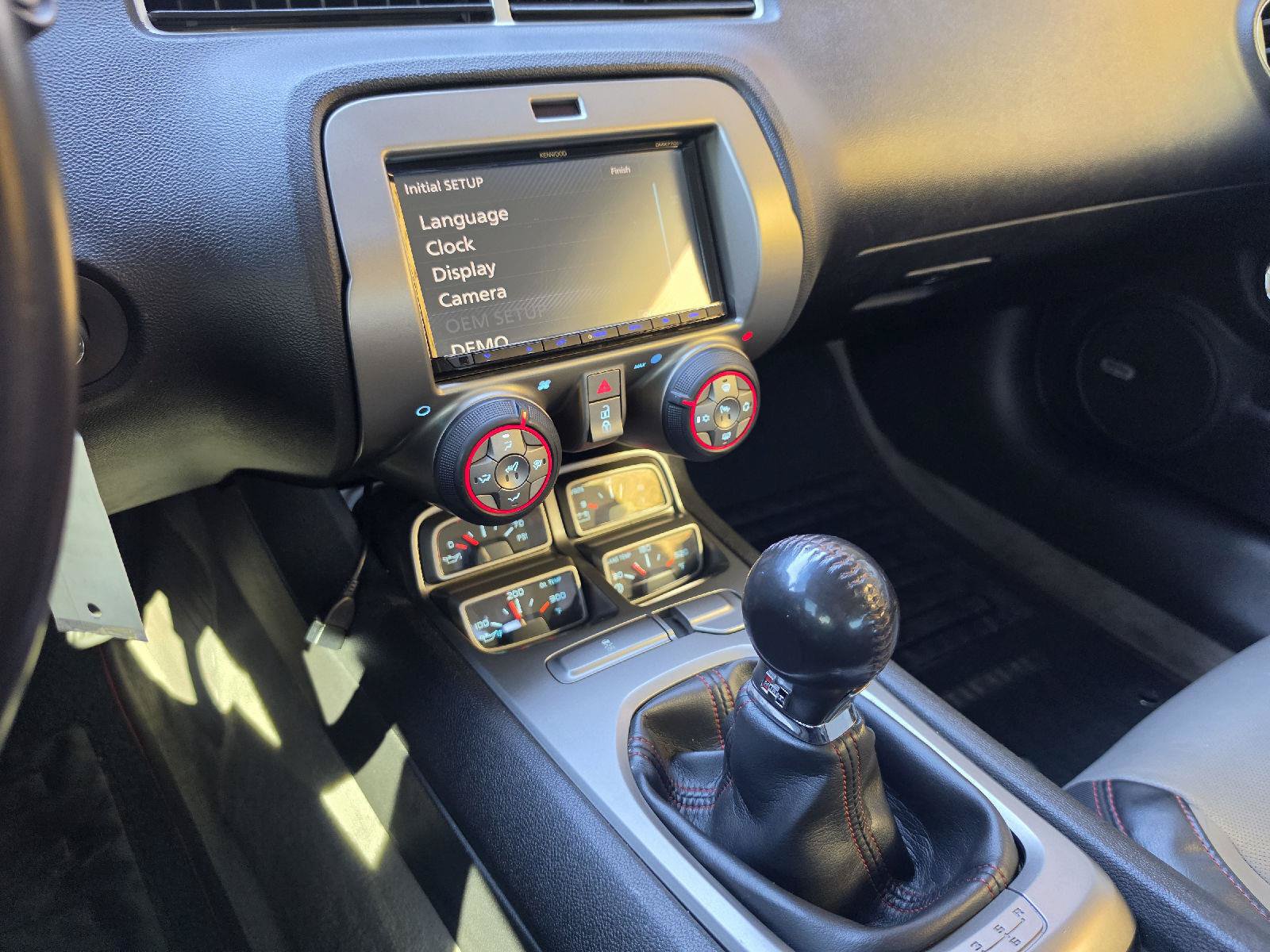 Used 2011 Chevrolet Camaro SS RWD image 19