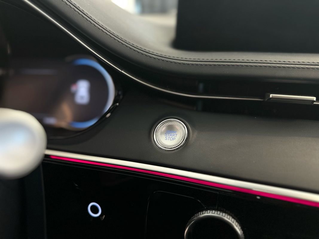 Used 2022 Genesis GV70 2.5T w/ Sport Prestige Package image 26