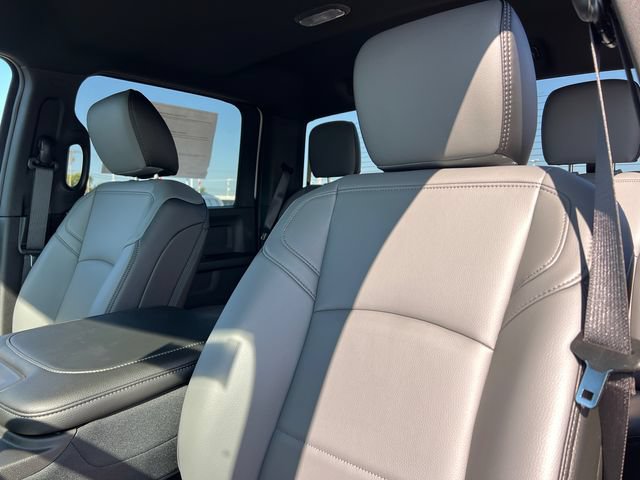 New 2026 RAM 5500 Tradesman AWD/4WD image 20