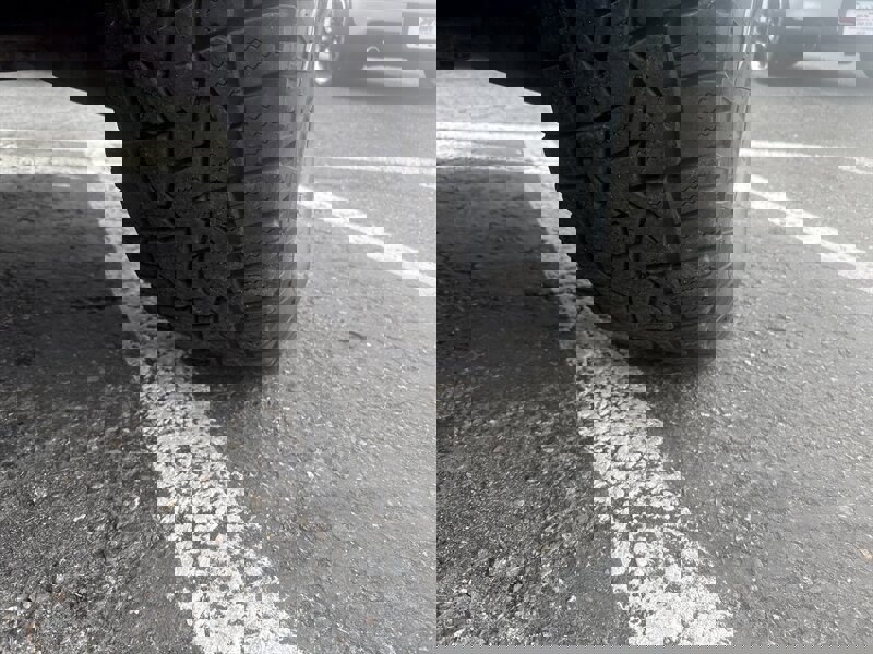 Used 2001 Chevrolet Silverado 2500 4x4 Crew Cab image 8