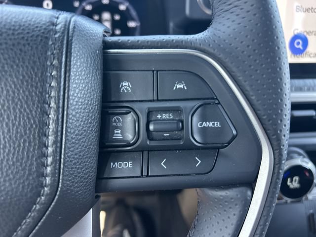 Used 2026 Toyota 4Runner Platinum AWD/4WD image 23