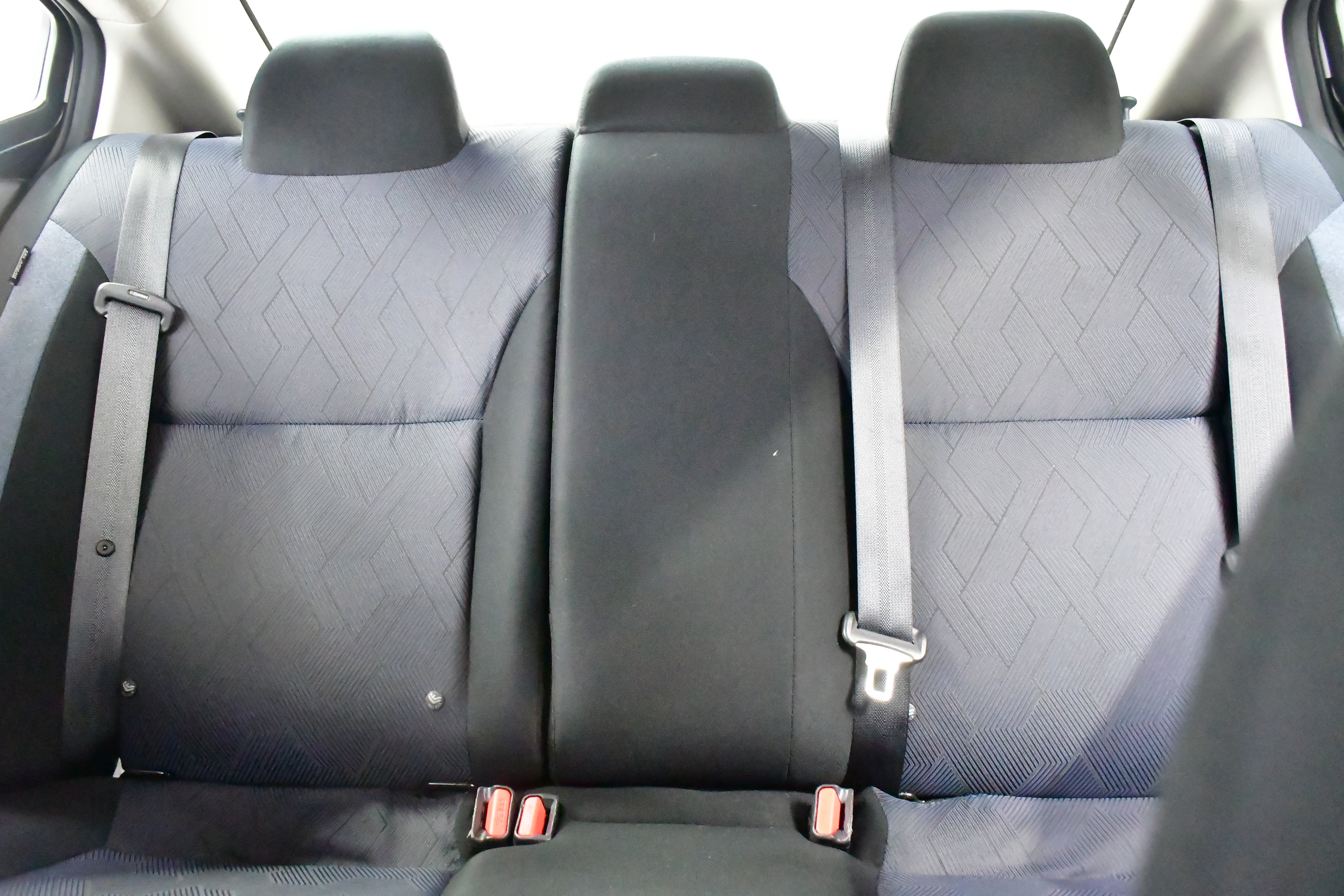 Used 2025 Nissan Versa SV FWD image 11