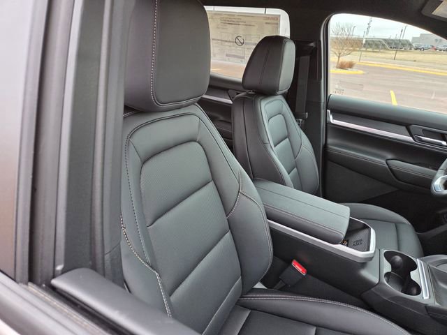 New 2026 GMC Terrain Elevation image 36