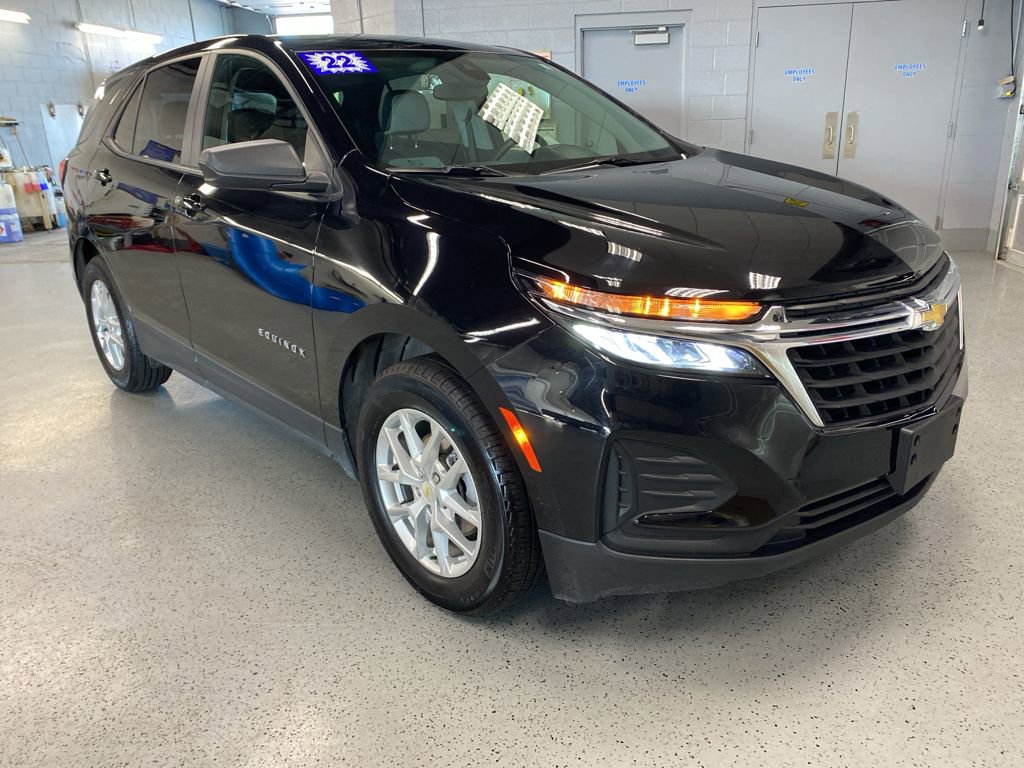 Used 2022 Chevrolet Equinox LS w/ LS Convenience Package