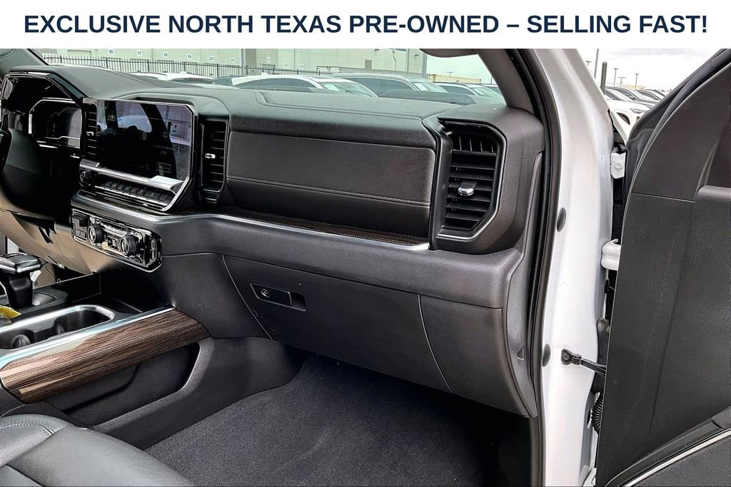 Used 2022 Chevrolet Silverado 1500 LT Trail Boss w/ Convenience Package II AWD/4WD image 21