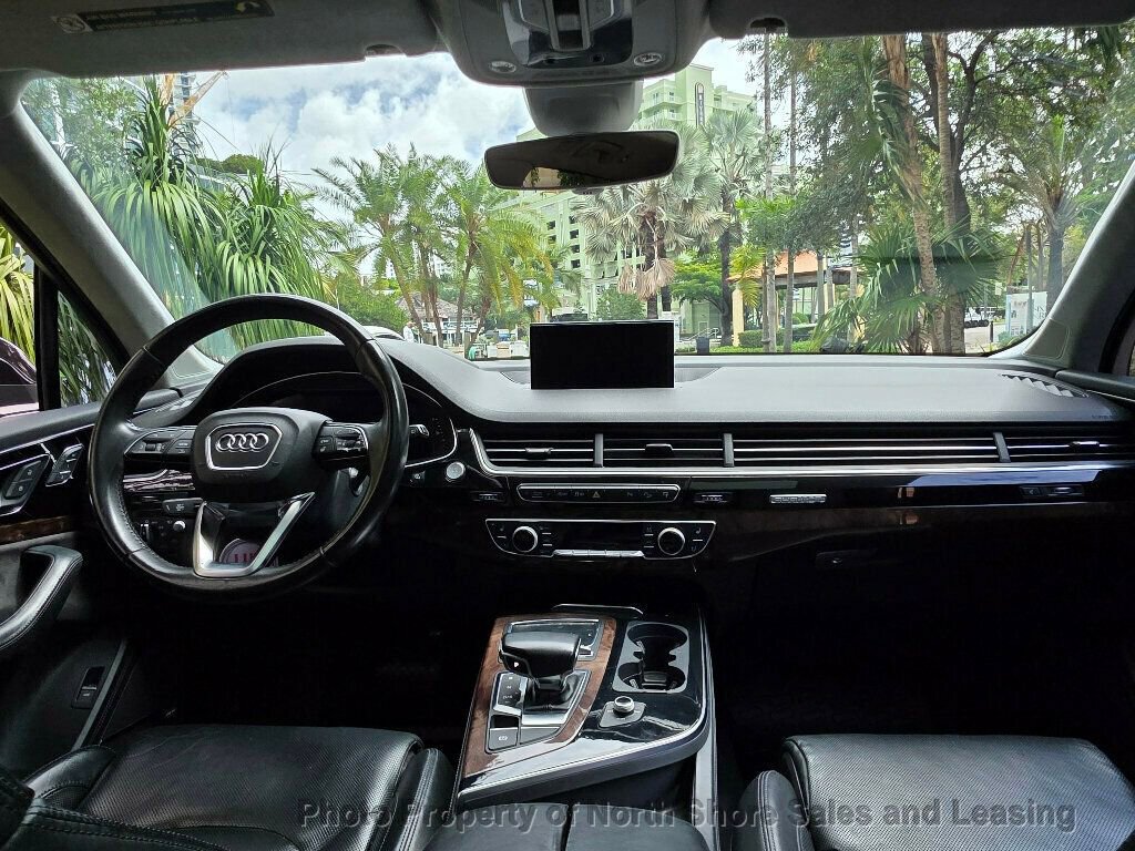 Used 2017 Audi Q7 3.0T Prestige AWD/4WD image 31