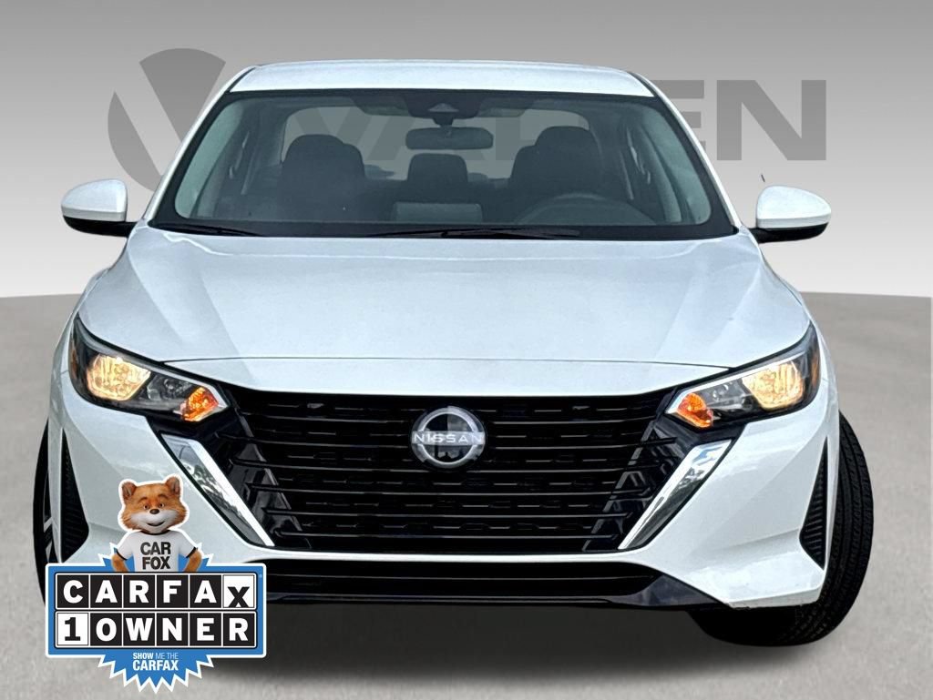Used 2024 Nissan Sentra SV FWD image 2
