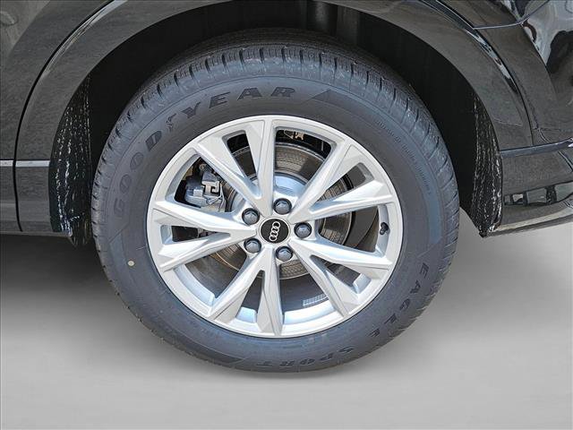 Used 2025 Audi Q3 2.0T Premium w/ Convenience Package image 10