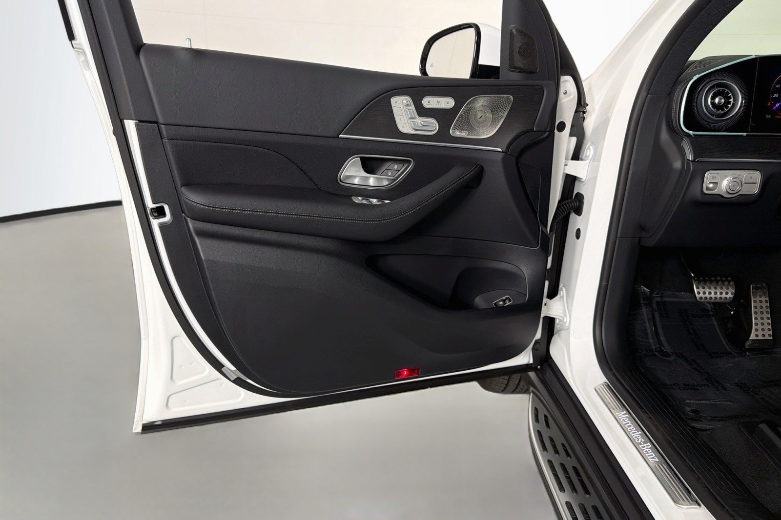 New 2027 Mercedes-Benz GLE 450 4MATIC image 23