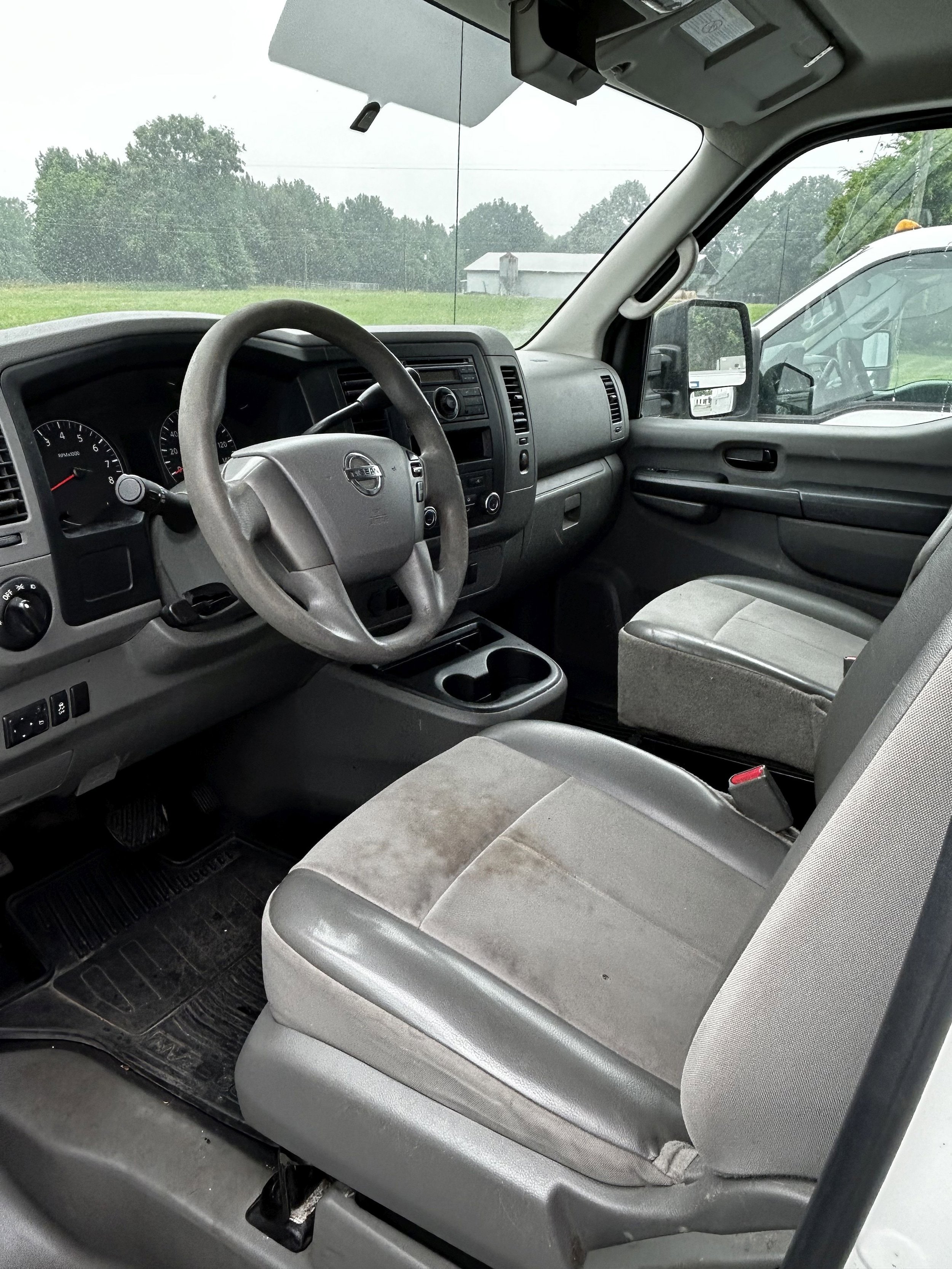 Used 2014 Nissan NV 2500 S w/ Power Basic Package RWD image 6