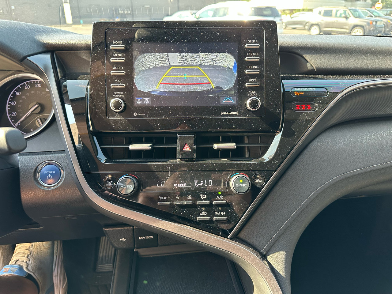 Used 2021 Toyota Camry LE image 16