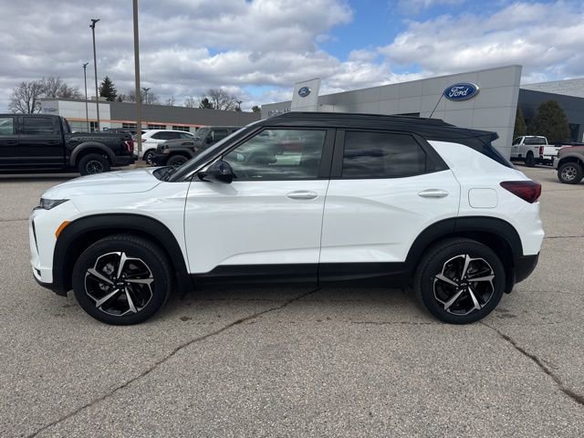 Used 2023 Chevrolet TrailBlazer RS w/ Sun and Liftgate Package image 6