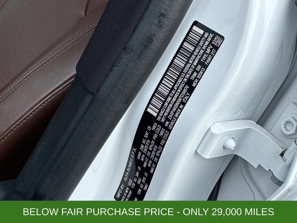 Used 2022 Alfa Romeo Stelvio Ti image 27