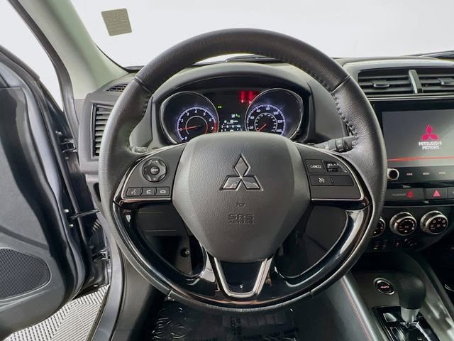 Used 2024 Mitsubishi Outlander Sport SE image 12