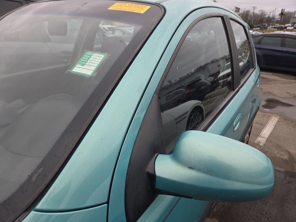 Used 2006 Chevrolet Aveo LS image 10