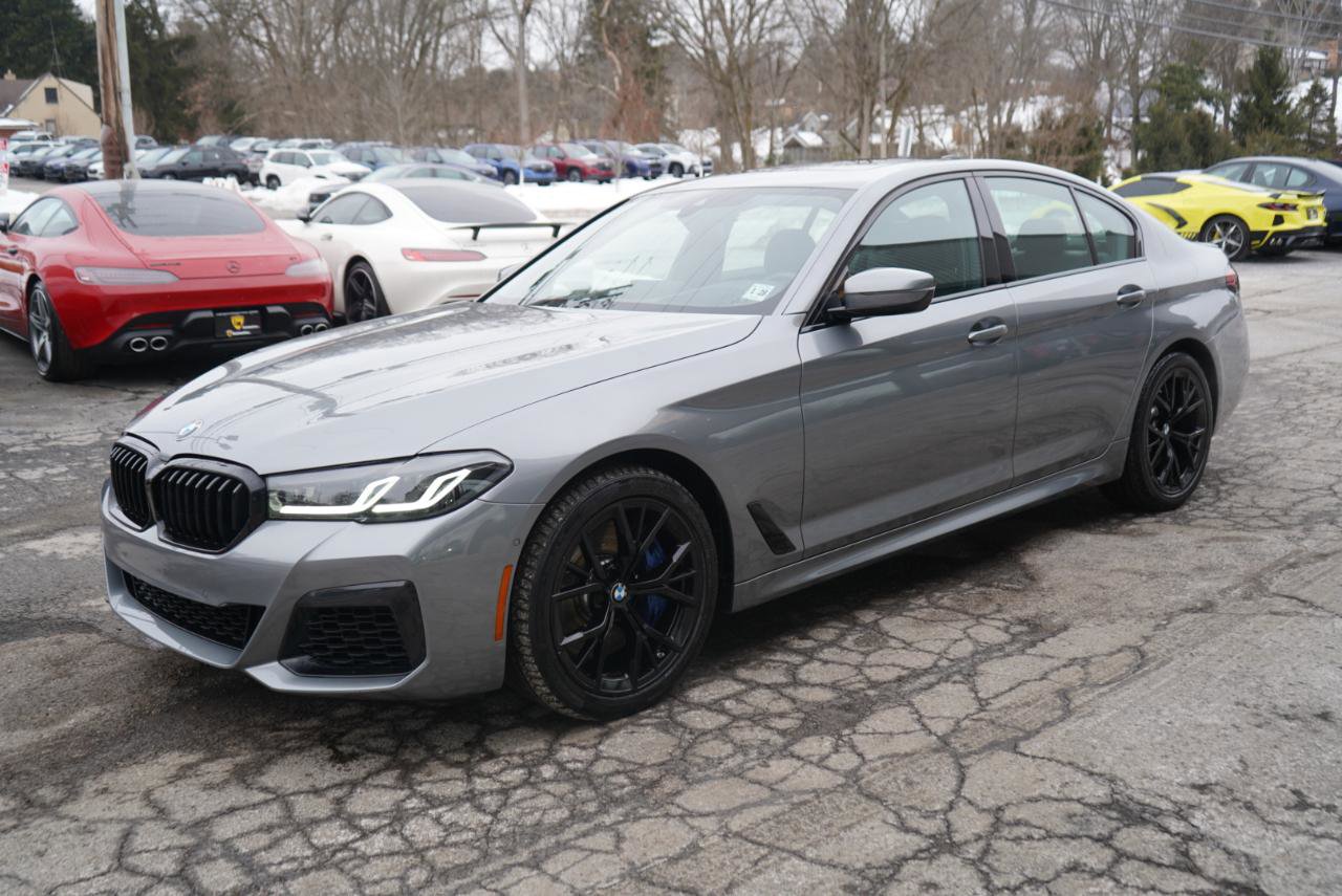 Used 2023 BMW 540i xDrive w/ M Sport Package image 12