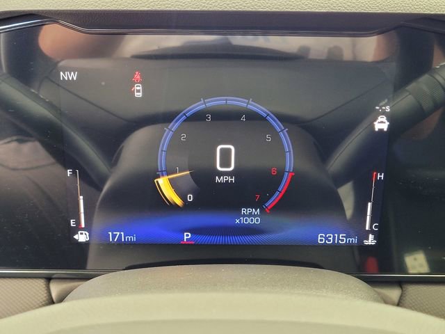 Used 2025 Chevrolet TrailBlazer LT w/ Convenience Package image 27