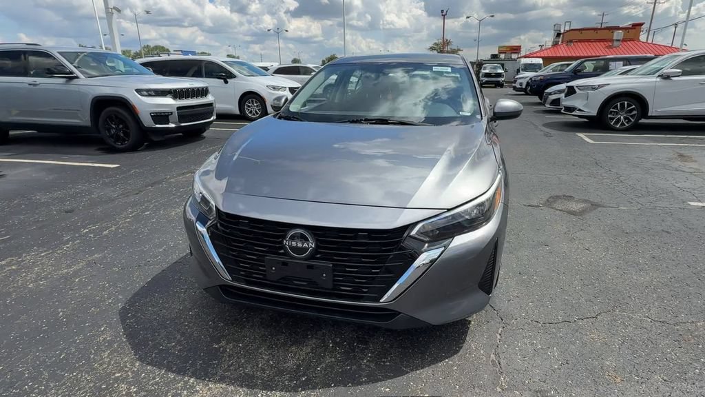 Used 2024 Nissan Sentra S FWD image 3