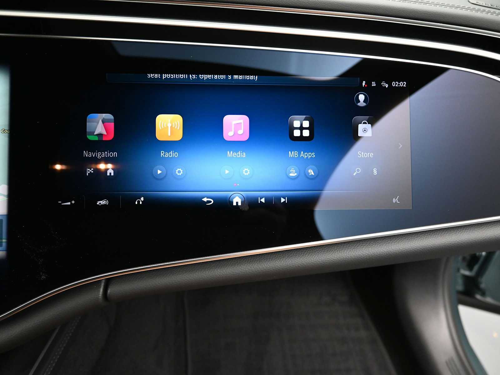 Used 2025 Mercedes-Benz E 450 4MATIC Sedan image 15