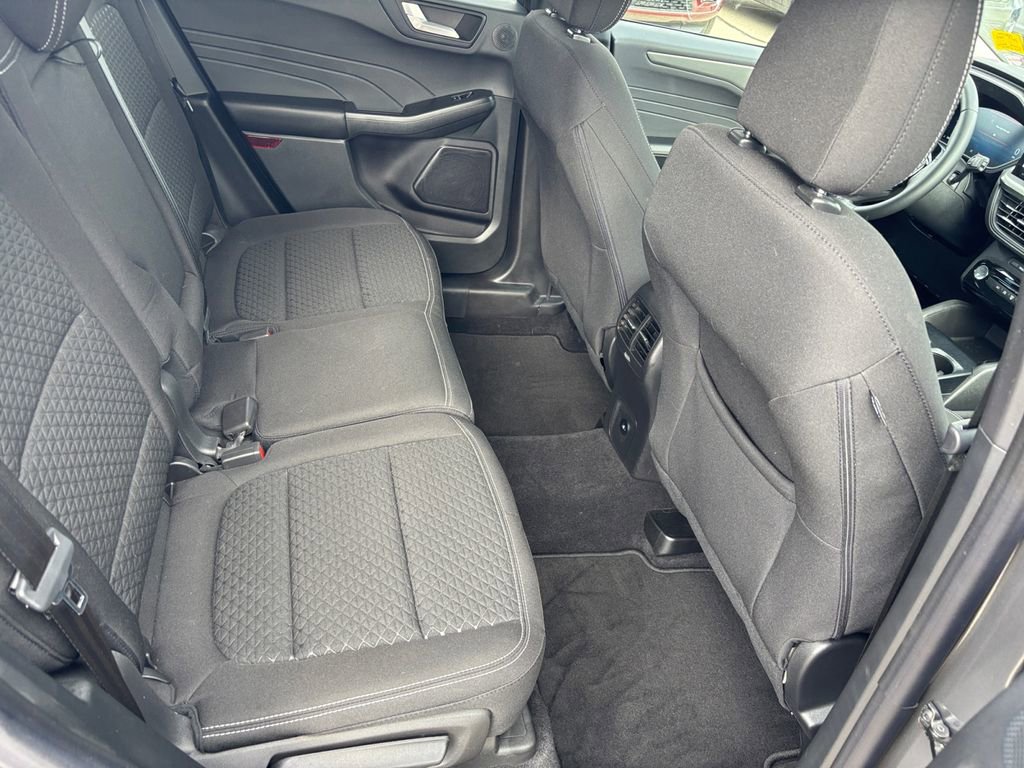 Used 2023 Ford Escape Active w/ Tech Pack #2 image 33