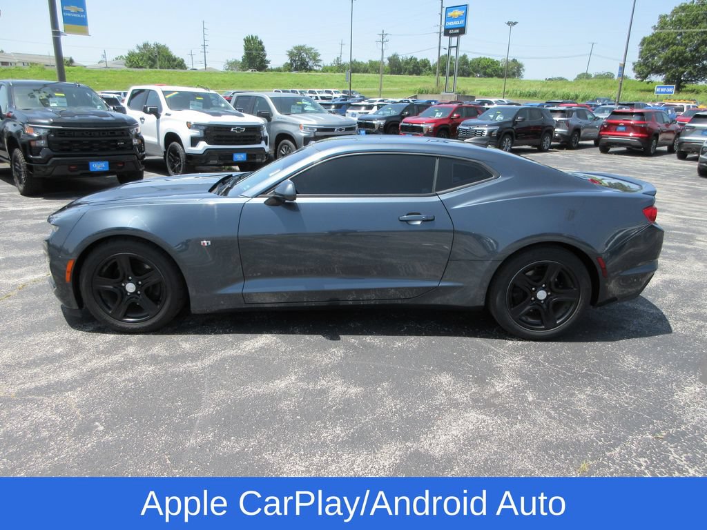 Certified 2023 Chevrolet Camaro LT RWD image 2