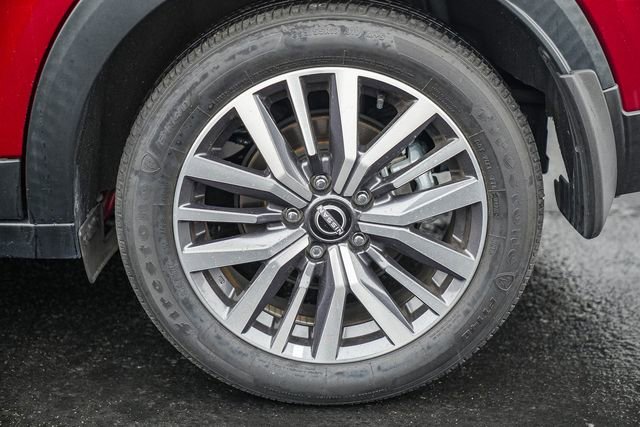 Used 2023 Nissan Kicks SV image 12